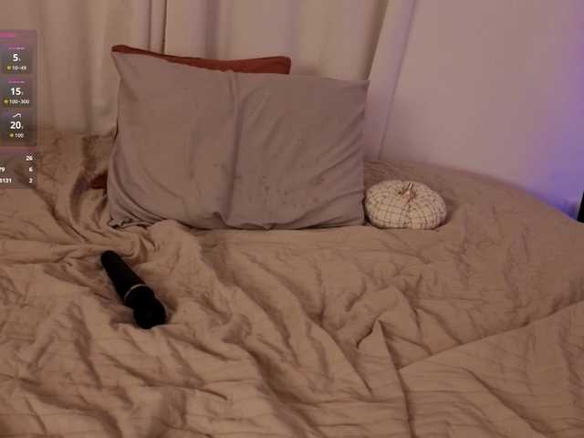 HazelHayes live cam on BongaCams