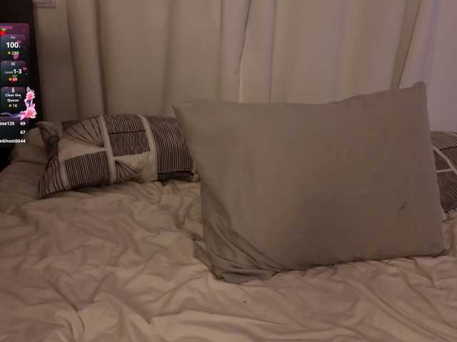 HazelHayes live cam on BongaCams