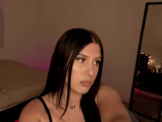HazelHayes live cam on BongaCams