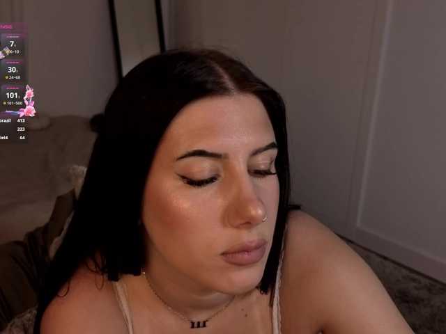 HazelHayes live cam on BongaCams