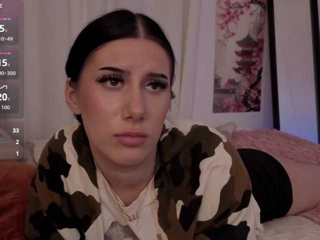 HazelHayes live cam on BongaCams