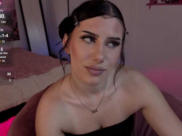HazelHayes live cam on BongaCams
