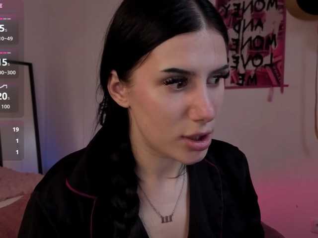 HazelHayes live cam on BongaCams