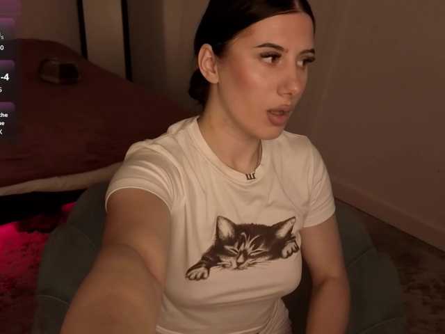 HazelHayes live cam on BongaCams
