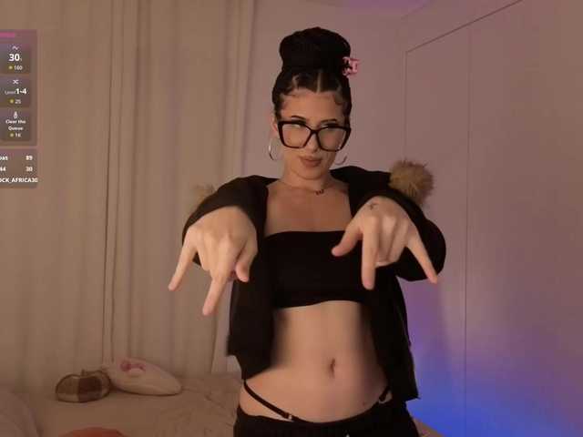 HazelHayes live cam on BongaCams