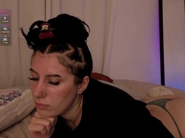 HazelHayes live cam on BongaCams
