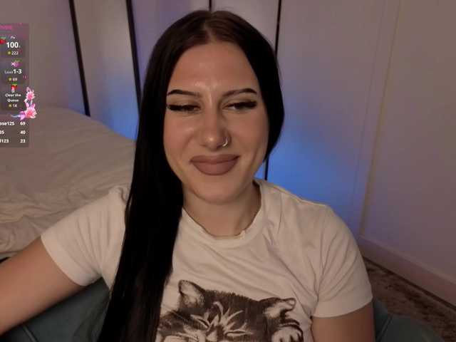 HazelHayes live cam on BongaCams