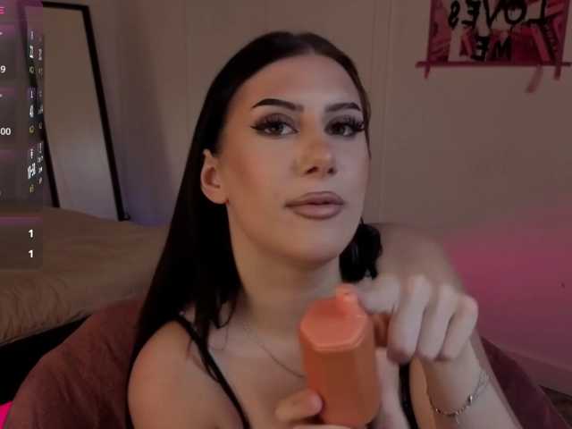 HazelHayes live cam on BongaCams
