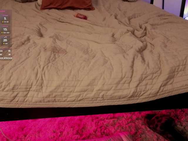 HazelHayes live cam on BongaCams