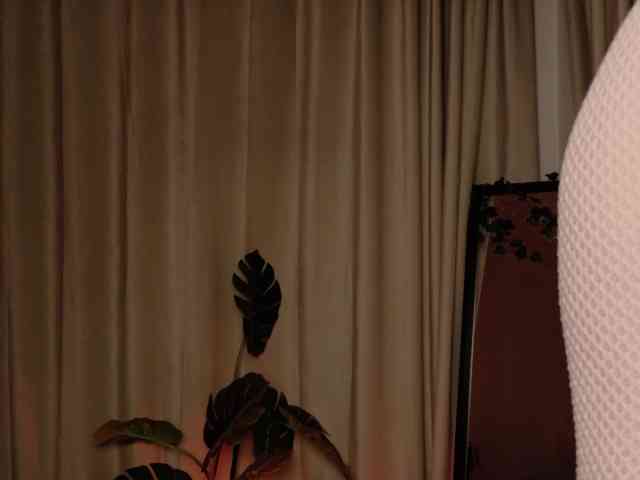 Hazel777 webcam