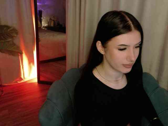 Hazel777 webcam