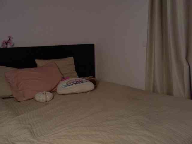 Hazel777 webcam