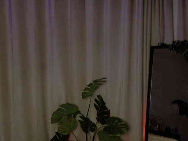 Hazel777 webcam