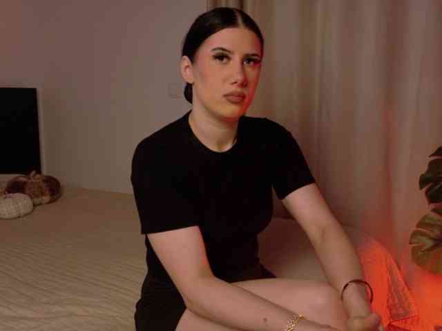 Hazel777 webcam