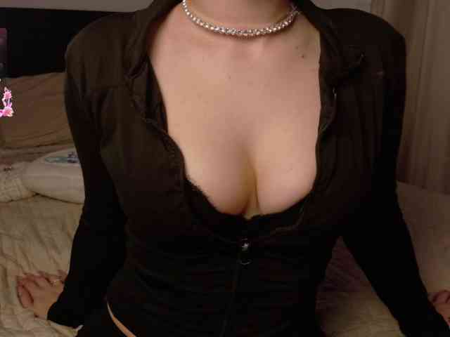 Hazel777 webcam