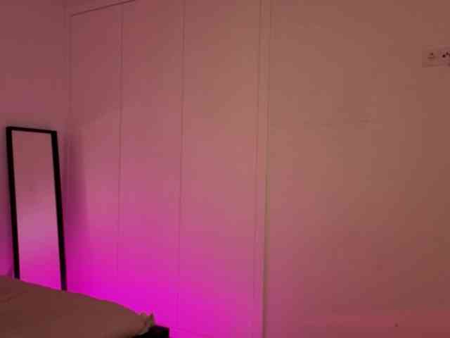Hazel777 webcam
