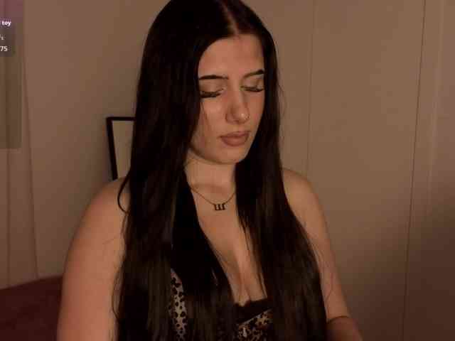 Hazel777 webcam