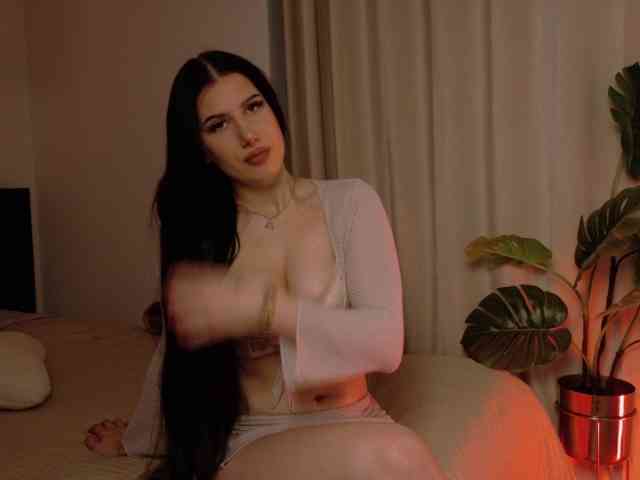 Hazel777 webcam