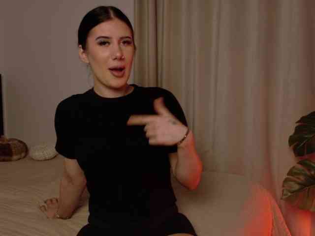 Hazel777 webcam