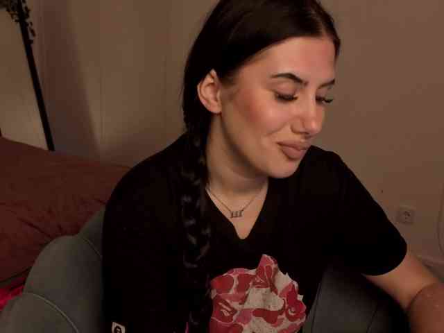 Hazel777 webcam