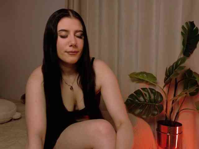 Hazel777 webcam