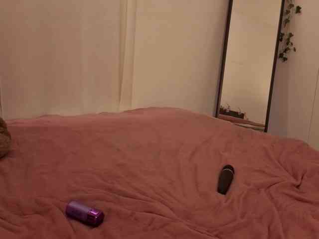 Hazel777 webcam