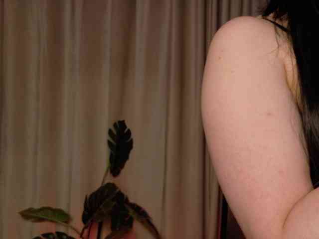 Hazel777 webcam