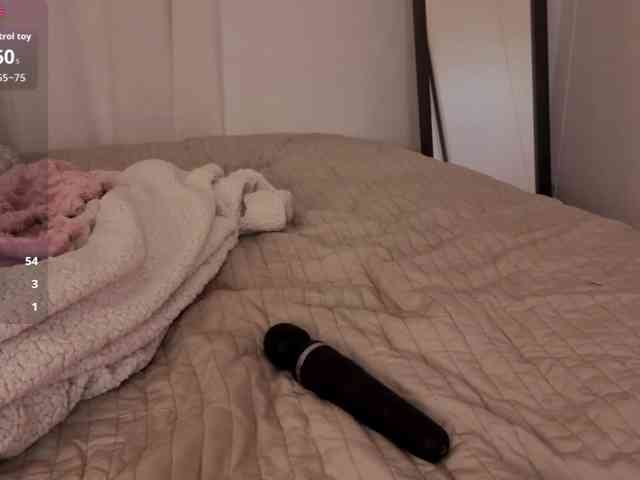 Hazel777 webcam