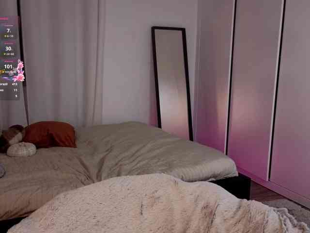 Hazel777 webcam