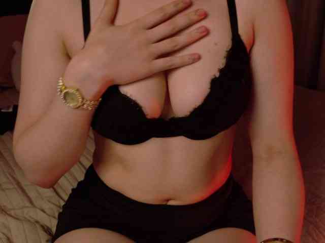 Hazel777 webcam