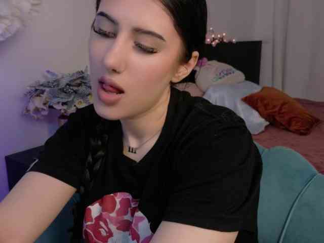 Hazel777 webcam