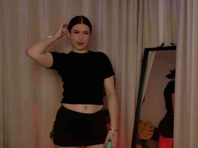 Hazel777 webcam