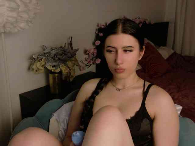 HazelHayes Live Webcam on BongaCams