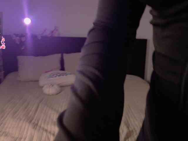 Hazel777 webcam