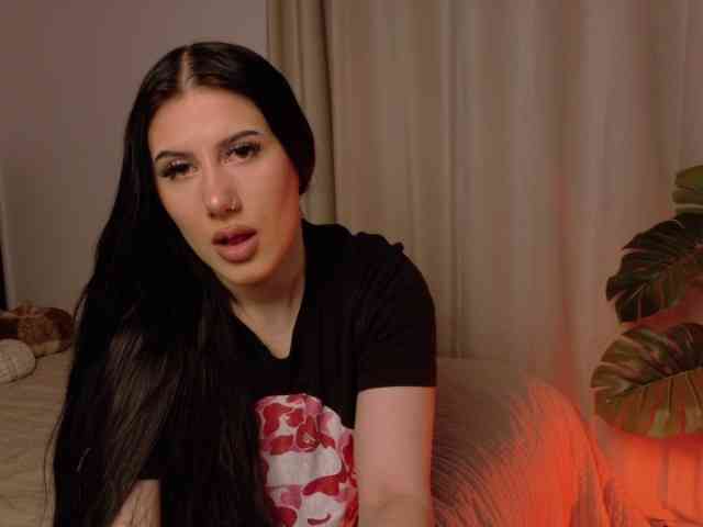 Hazel777 webcam
