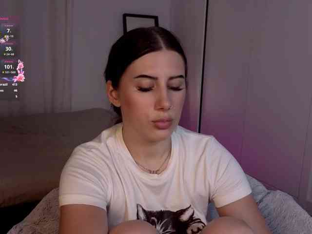 Hazel777 webcam
