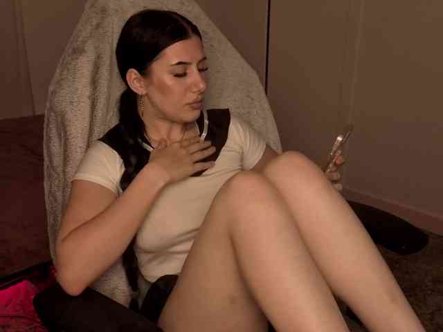 Hazel777 webcam