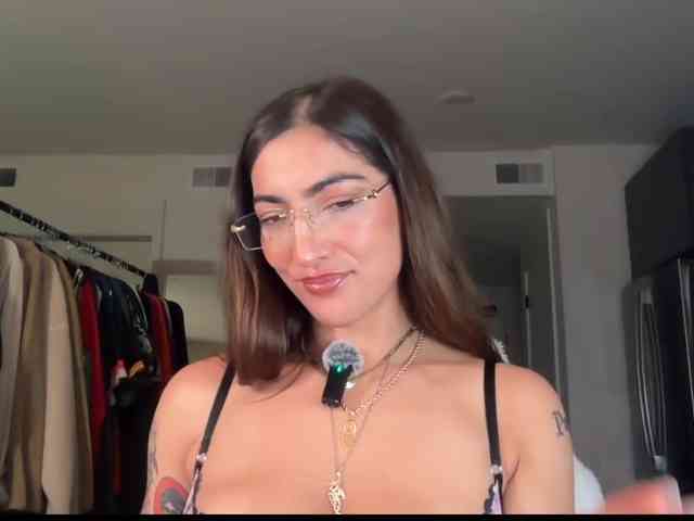 SoftHeatMaria webcam