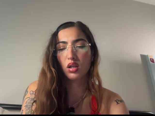 SoftHeatMaria Live Webcam on BongaCams