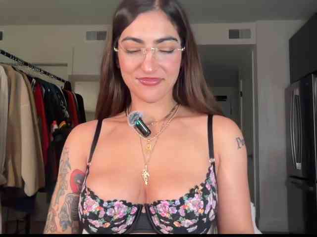 SoftHeatMaria webcam