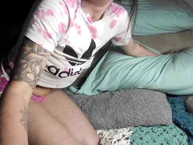 scorpiocouple1216 webcam