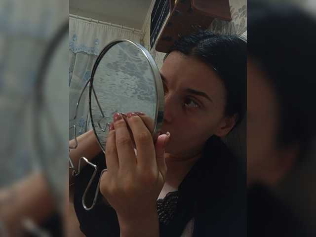 ShellBixAngeLL live cam on BongaCams