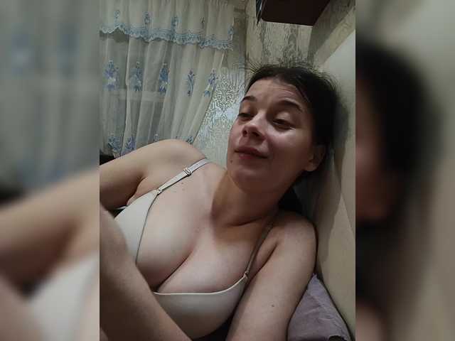 ShellBixAngeLL live cam on BongaCams