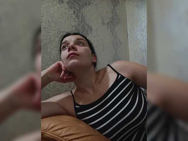 ShellBixAngeLL live cam on BongaCams