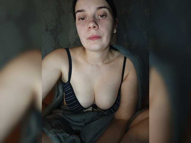 ShellBixAngeLL live cam on BongaCams