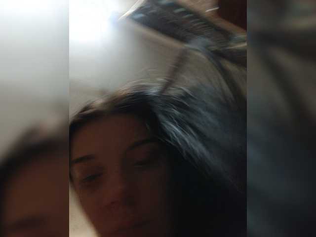 ShellBixAngeLL live cam on BongaCams