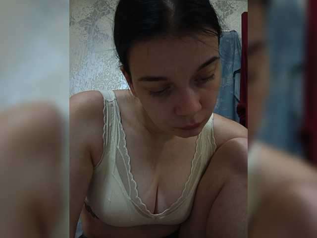 ShellBixAngeLL live cam on BongaCams
