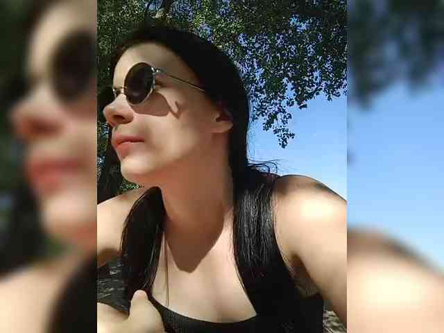 ShellBixAngeLL Live Webcam on BongaCams