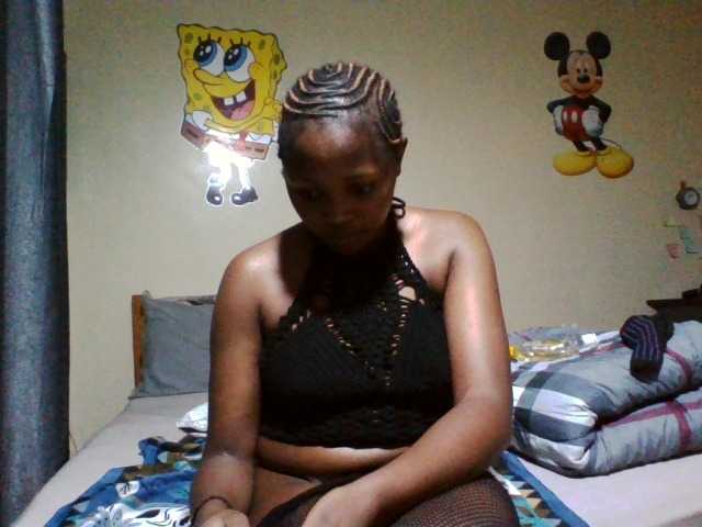 kishacali live cam on BongaCams