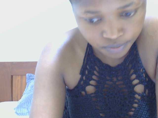 -arianapark- live cam on BongaCams